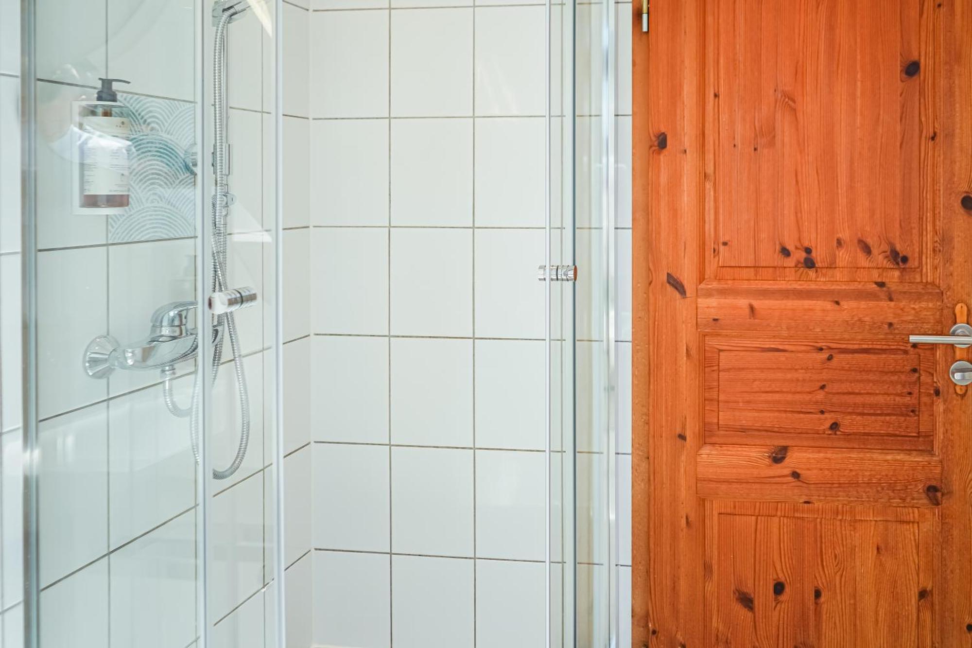 7Seas Boutique Ferienhaus Bostalsee - 2 Apartments Oder Ganzes Haus, Mit Sauna Nohfelden Buitenkant foto